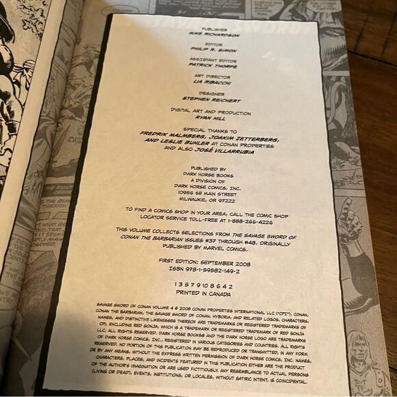 DARK HORSE/MARVEL SAVAGE SWORD OF CONAN VOL 4 Graphic Novel - Picture 4 of 4